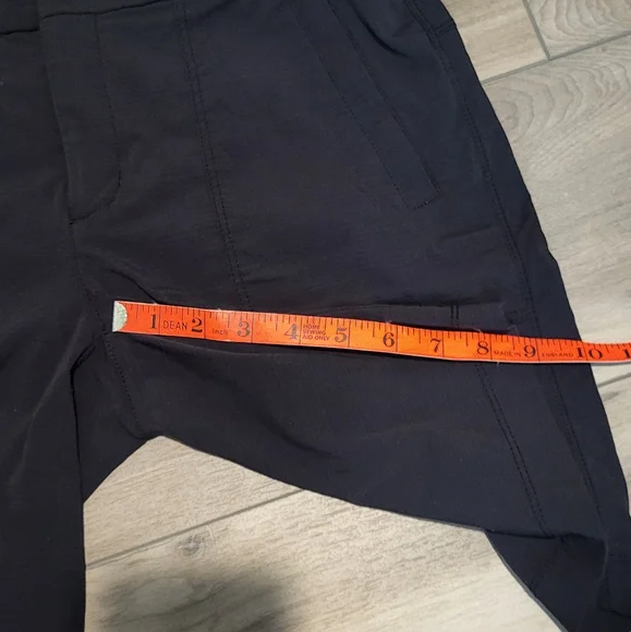 Athleta Shorts - Picture 9 of 9